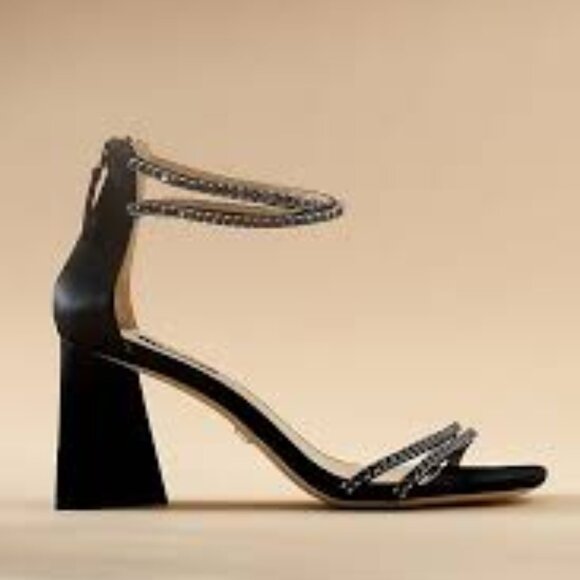 Badgley Mischka Black Heels with Sparkling Strap Heels Size 10 BRAND NEW - Picture 1 of 9